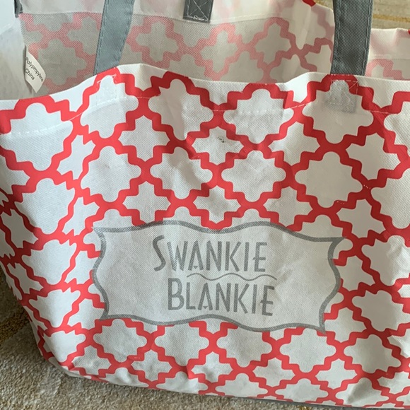 Swankie Blankie boogie baby blanket - Picture 5 of 5